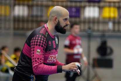 El Balonmano Soria se impone en el primer partido de la fase de ascenso al doblegar a Romo por 34-26.
