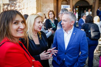 FOES celebra la gran gala del empresariado soriano con su entrega de premios.