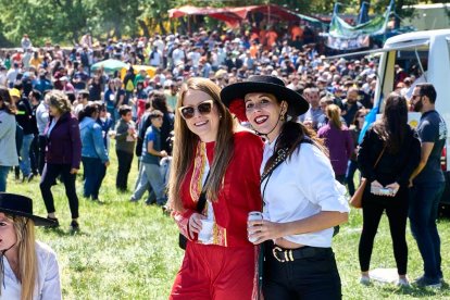 Las fiestas de San Juan 2024 ya celebran su primer acto en Valonsadero, el Desencajonamiento.
