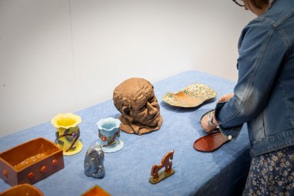 Muestra artística y solidaria en el Palacio de la Audiencia de Soria.