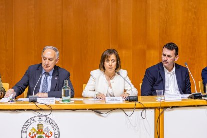 Graduación de los primeros titulados en CAFYD