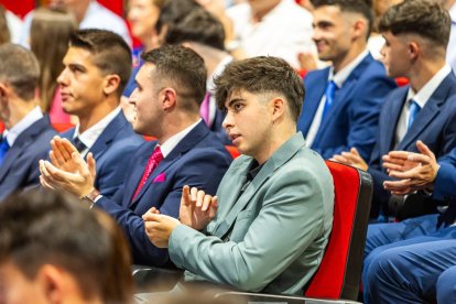 Graduación de los primeros titulados en CAFYD
