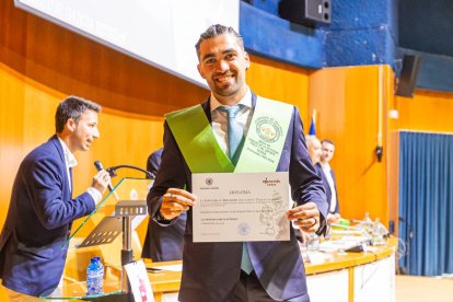 Graduación de los primeros titulados en CAFYD
