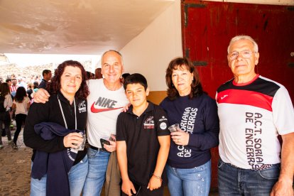 Concluido el encierro, la fiesta continuó en la plaza de toros.