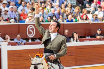 Andy Cartagena, Diego Ventura y Lea Vicens dieron el pistoletazo de salida a la Feria