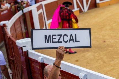 Andy Cartagena, Diego Ventura y Lea Vicens dieron el pistoletazo de salida a la Feria