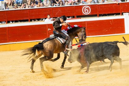 Andy Cartagena, Diego Ventura y Lea Vicens dieron el pistoletazo de salida a la Feria