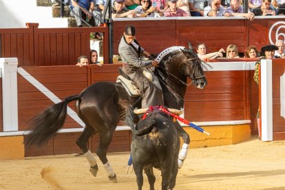 Andy Cartagena, Diego Ventura y Lea Vicens dieron el pistoletazo de salida a la Feria