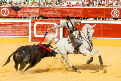 Andy Cartagena, Diego Ventura y Lea Vicens dieron el pistoletazo de salida a la Feria