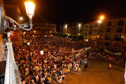 El pregón da el pistoletazo de salida a las fiestas de San Juan 2024.
