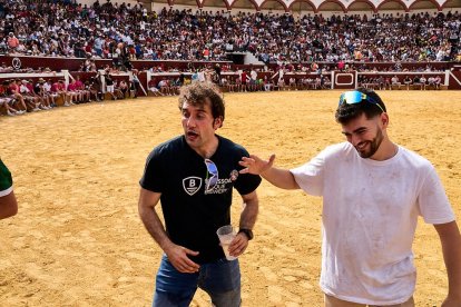 Llenazo en la plaza de toros