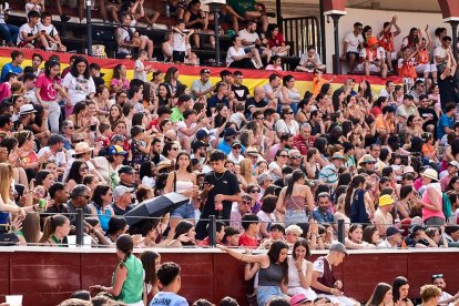 Llenazo en la plaza de toros