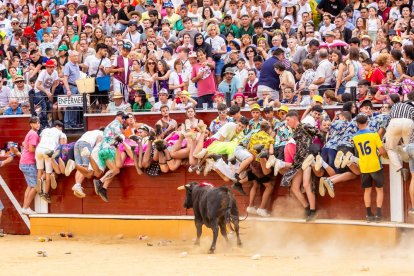La tarde se vivió intensamente en una plaza de toros abarrotada