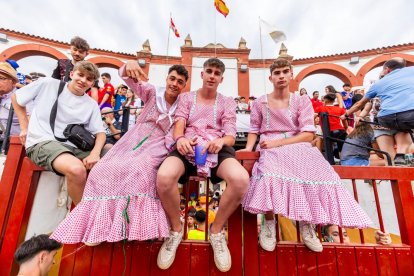 La tarde se vivió intensamente en una plaza de toros abarrotada