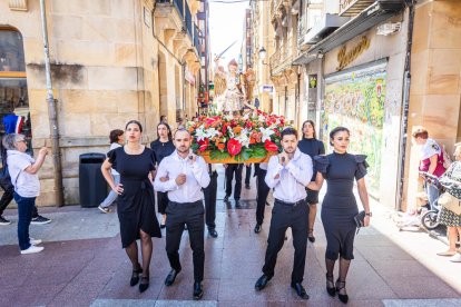Los sanjuaneros desfilaron en el último día de las fiestas