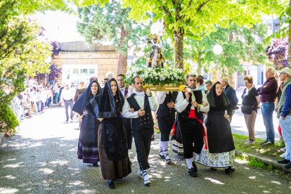 Los sanjuaneros desfilaron en el último día de las fiestas