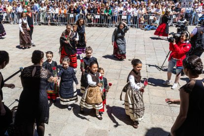 Los sanjuaneros desfilaron en el último día de las fiestas
