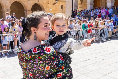 Los sanjuaneros desfilaron en el último día de las fiestas