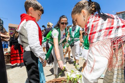 Los sanjuaneros desfilaron en el último día de las fiestas