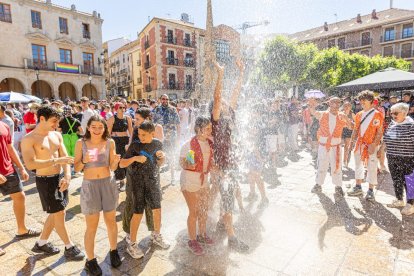 Refrescantes imágenes para terminar las fiestas de San Juan
