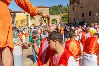 Refrescantes imágenes para terminar las fiestas de San Juan
