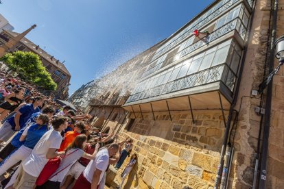 Refrescantes imágenes para terminar las fiestas de San Juan