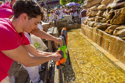 Refrescantes imágenes para terminar las fiestas de San Juan
