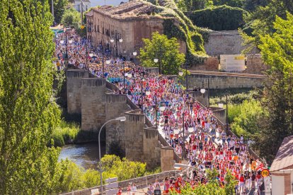 Refrescantes imágenes para terminar las fiestas de San Juan