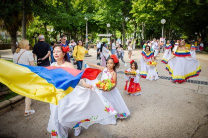Una gran celebración con bailes, música, gastronomía y tradiciónes.