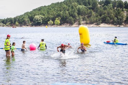 Multitud de deportistas y aficionados han participado en esta edición junto al Camping Urbión.
