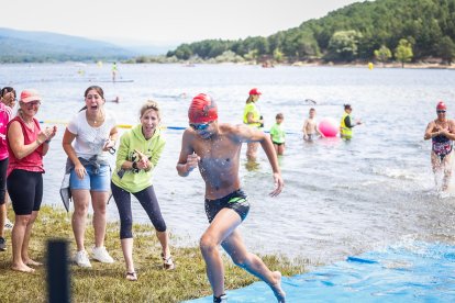 Multitud de deportistas y aficionados han participado en esta edición junto al Camping Urbión.