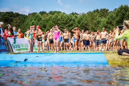 Multitud de deportistas y aficionados han participado en esta edición junto al Camping Urbión.