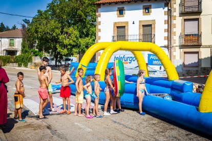 El público más joven ha podido disfrutar de estas primeras actividades festivas.