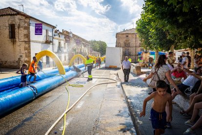 El público más joven ha podido disfrutar de estas primeras actividades festivas.