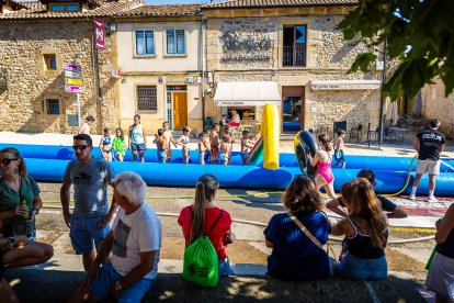 El público más joven ha podido disfrutar de estas primeras actividades festivas.