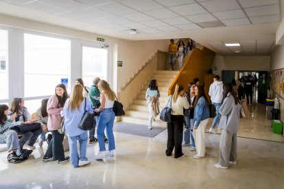 Las aulas del Campus Duques de Soria se vuelven a llenar de vida