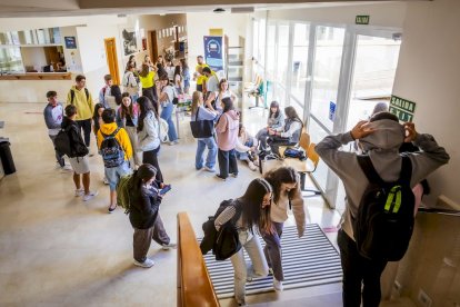 Las aulas del Campus Duques de Soria se vuelven a llenar de vida