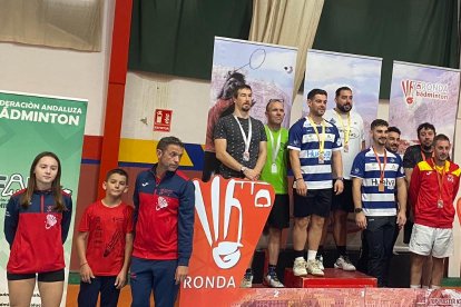 Sergio Latorre logró dos medallas de bronce en dobles.