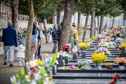 El cementerio de la capital durante la mañana del 1 de noviembre.