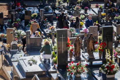 El cementerio de la capital durante la mañana del 1 de noviembre.