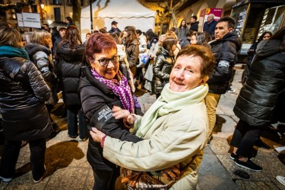 ‘De luto por las asesinadas. En lucha por las violentadas’, lema de la jornada