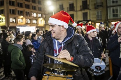 El encendido hizo las delicias de todos los asistentes