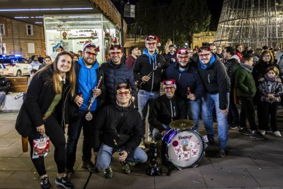 El encendido hizo las delicias de todos los asistentes