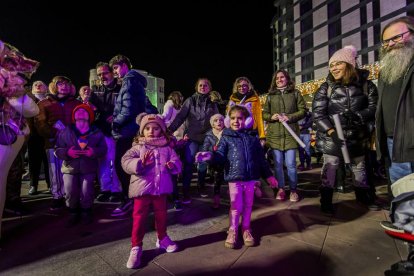 El encendido hizo las delicias de todos los asistentes