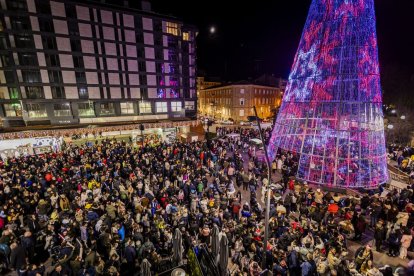 El encendido hizo las delicias de todos los asistentes