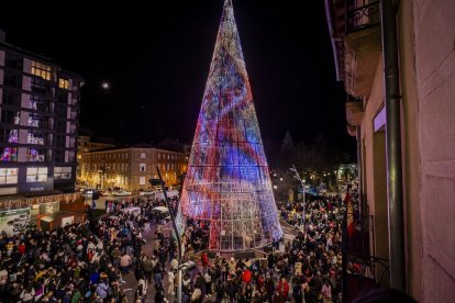 El encendido hizo las delicias de todos los asistentes