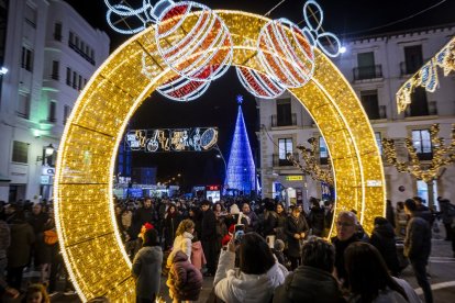 El encendido hizo las delicias de todos los asistentes
