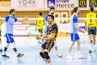 Duelo digno de dos equipos en lo alto de la tabla