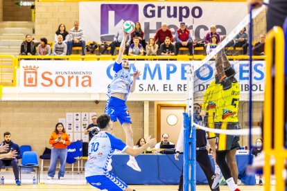 Duelo digno de dos equipos en lo alto de la tabla