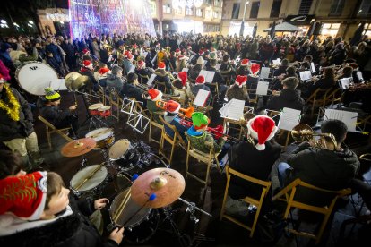 El Conservatorio de Soria ha sido el encargado en ofrecer este acto previo a las fiestas de Navidad.